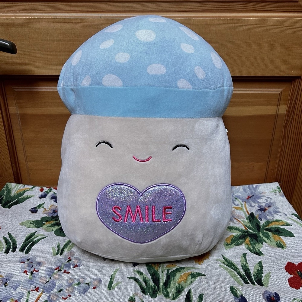 Squishmallows 12" Chappy Mushroom Heart Smile Plush Toy Stuffie Kawaii Playroom